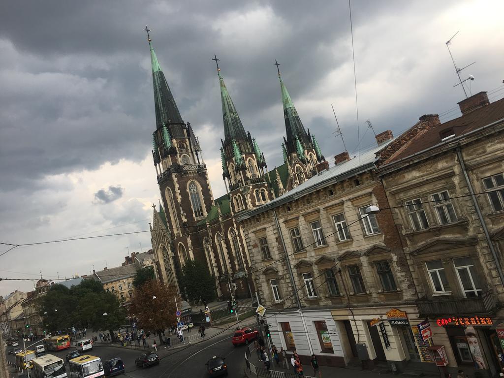1 Starodubska Apartment Львов Экстерьер фото